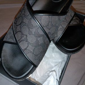 Men Coach Signature Slides in Black/Charcoal Signature Color
